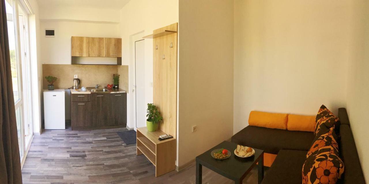 Karia Apartments Shabla Exterior foto